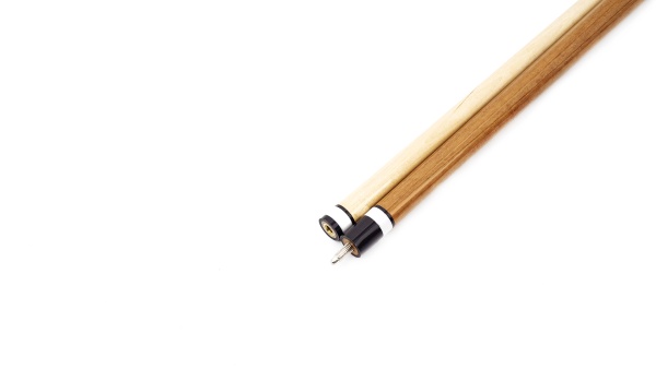 Двухсоставной бильярдный кий для русской пирамиды Classic "W-6063" (коричневый)